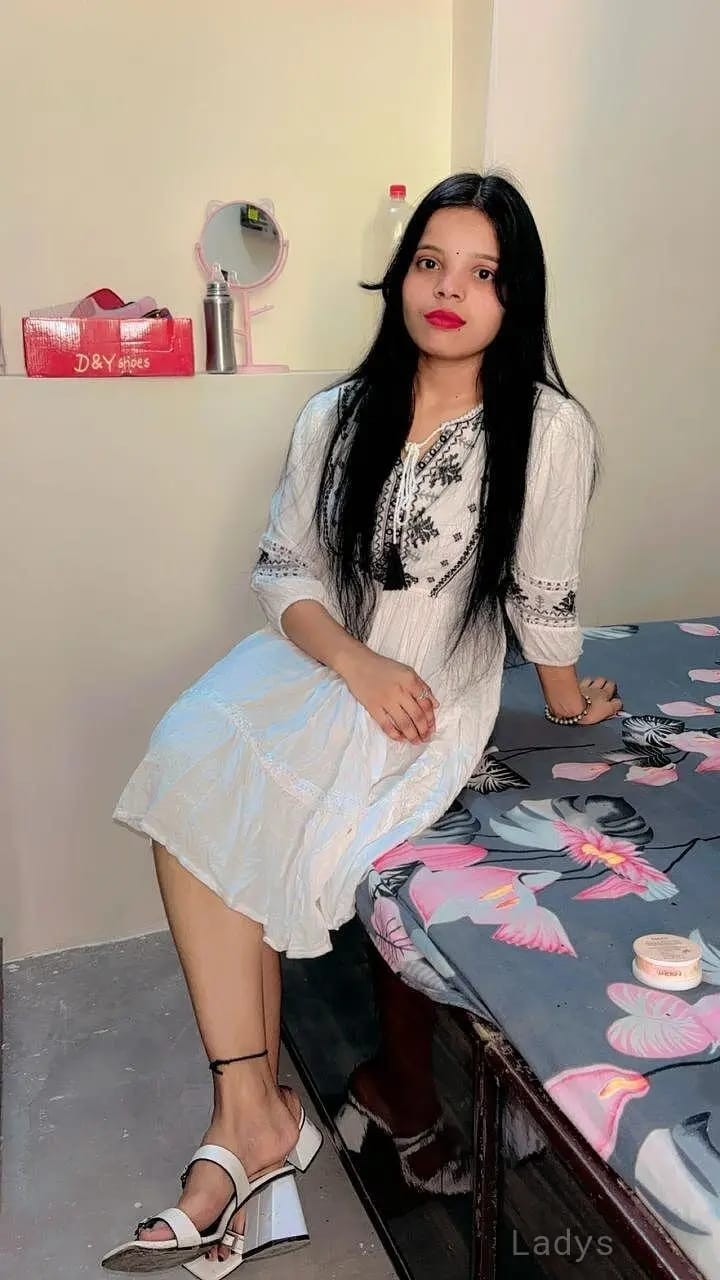 low cost escorts service near bus stand vizag, call me