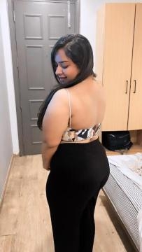 vizag girls available only hand cash
