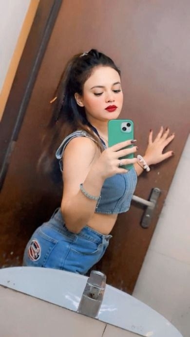 Decent service for decent persons. Independent call girls available 