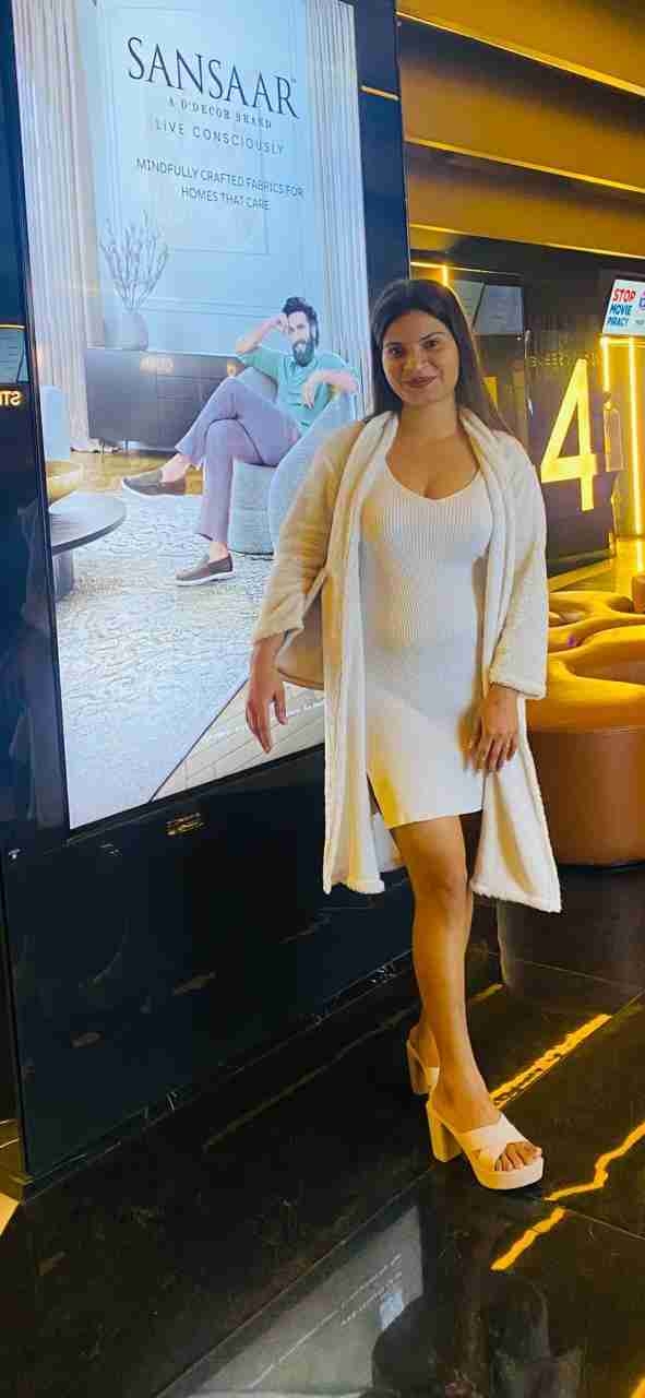 Collage students teen call girls available outcall