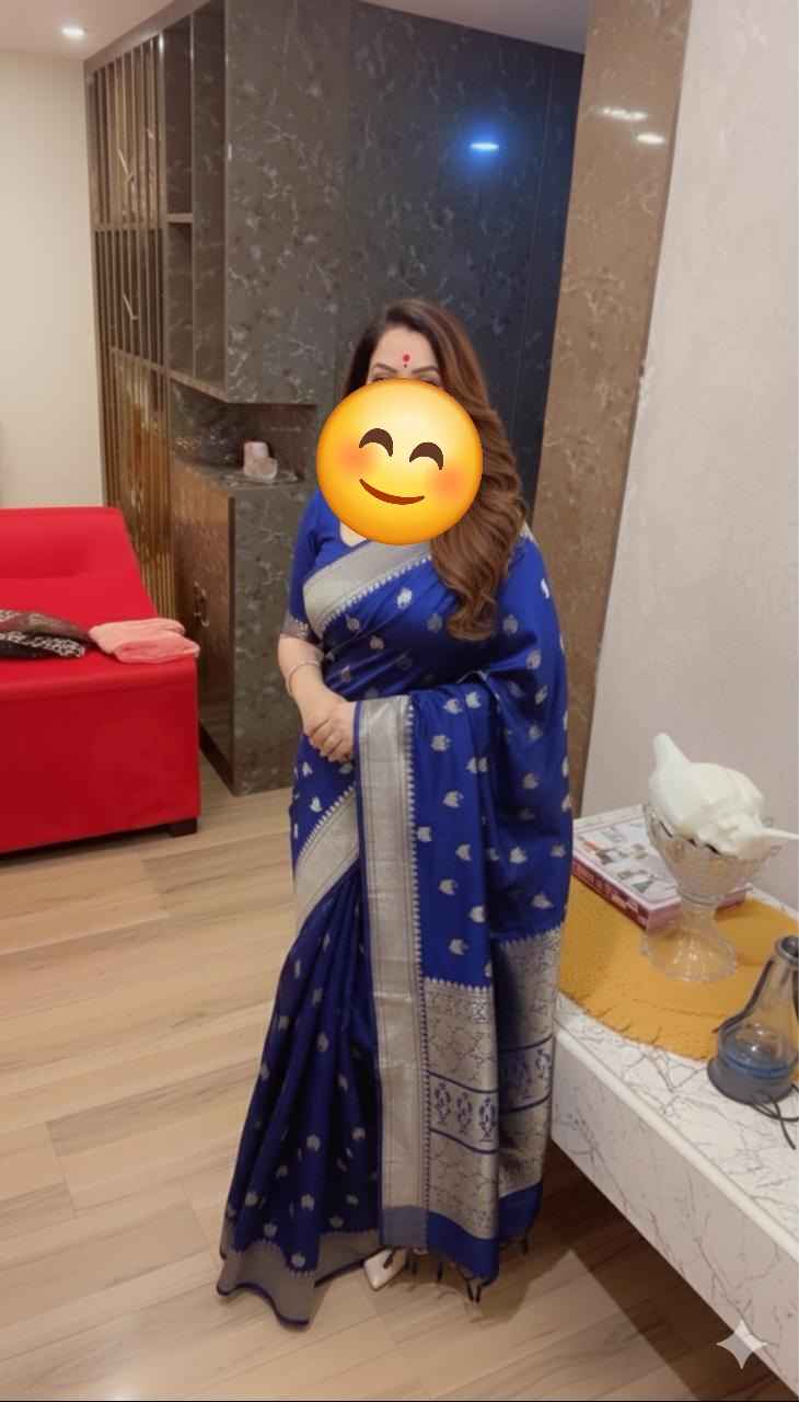 High 👠 heels bhai available for night 🌙 service. Choose call girls today 